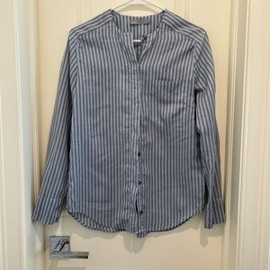 Vince blue striped blouse. Very good condition.
